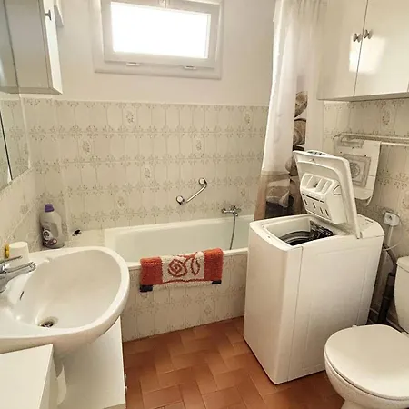 Apartmán F2 Avec Loggia Et Parking A 800m Des Cures - 4 Couchages - Amelie-les-bains - Fr-1-703-140 *