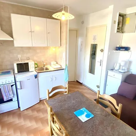 Apartamento F2 Avec Loggia Et Parking à 800m Des Cures - 4 Couchages - Amélie-les-bains - Fr-1-703-140